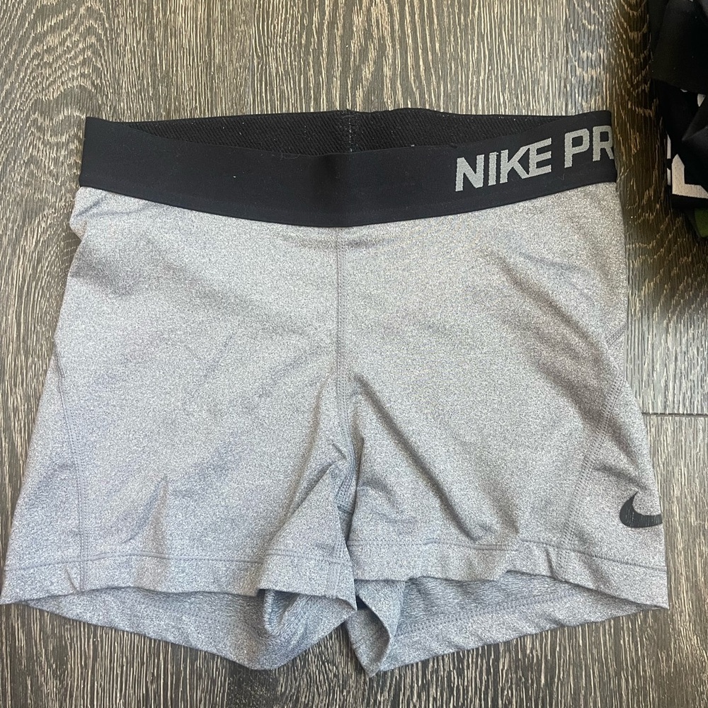 Women’s Nike Pros Spandex